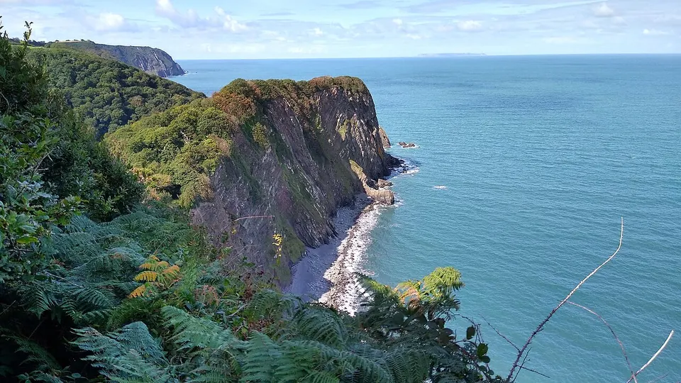 Clovelly destination photo: North Devon Coast Path, Clovelly