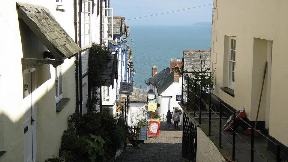 Clovelly destination photo: High Street, Clovelly. - panoramio