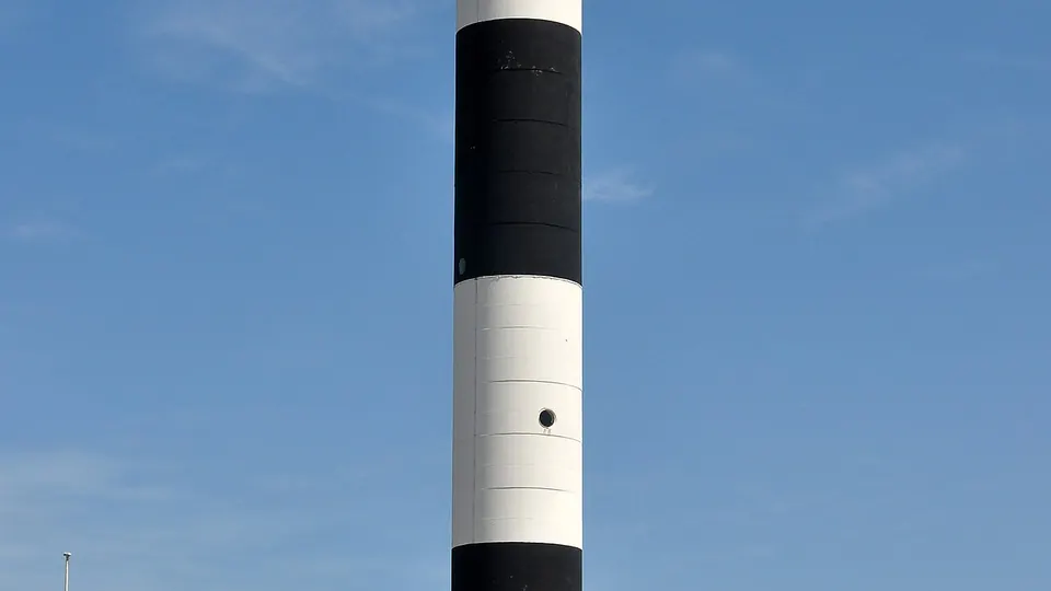 Dungeness destination photo: Dungeness New Lighthouse 1