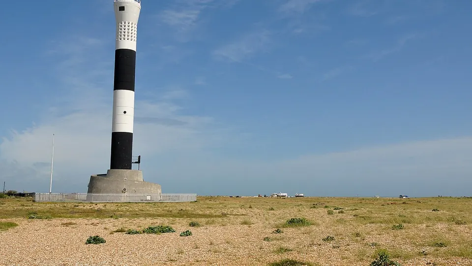Dungeness destination photo: Dungeness New Lighthouse 2