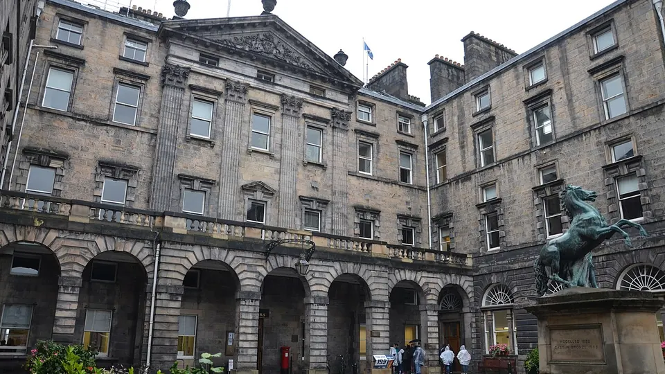 Edinburgh destination photo: Edinburgh - 2016 - panoramio - StevenL (9)