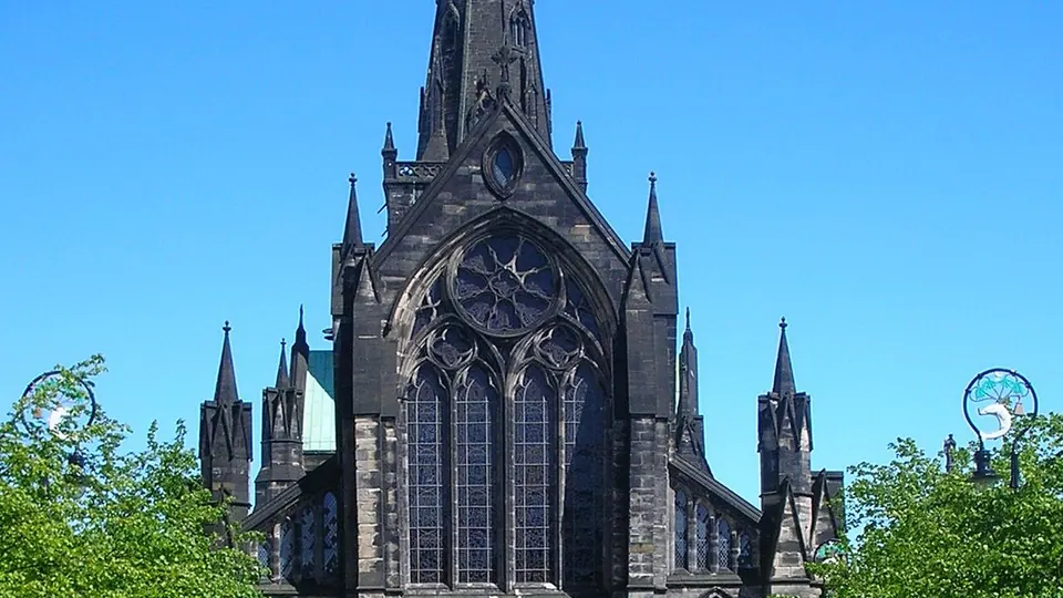 Glasgow destination photo: Glasgow-cathedral-may-2007