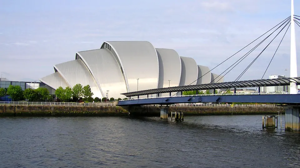 Glasgow destination photo: Wfm foster armadillo