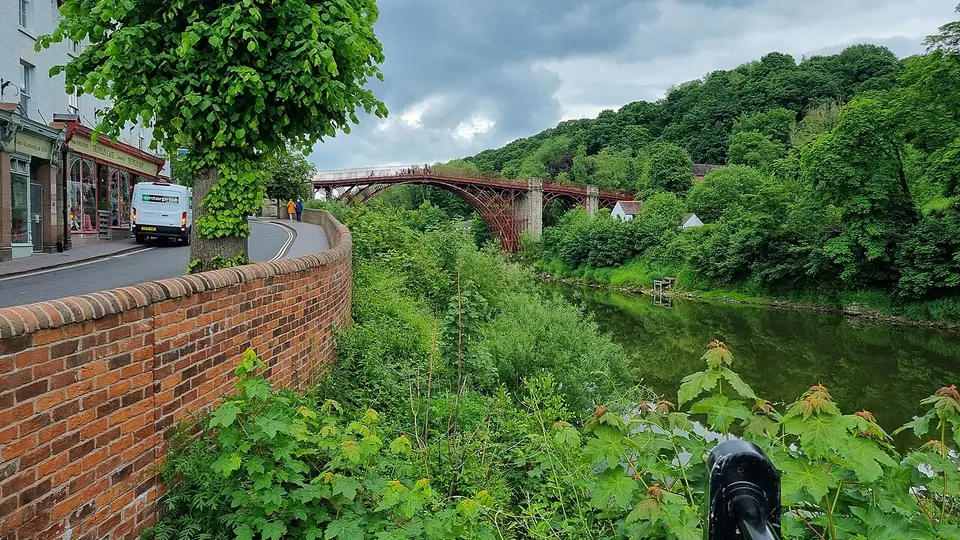 Ironbridge Gorge destination photo: The Iron Bridge, Shropshire 01