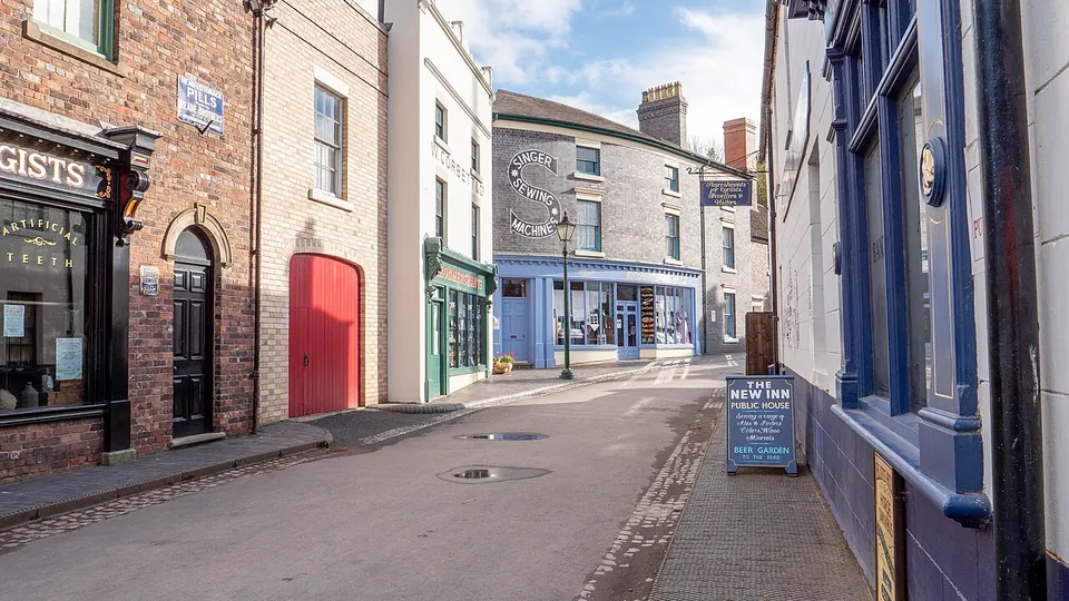 Ironbridge Gorge destination photo: Blists Hill Victorian Town Canal Street November 2021