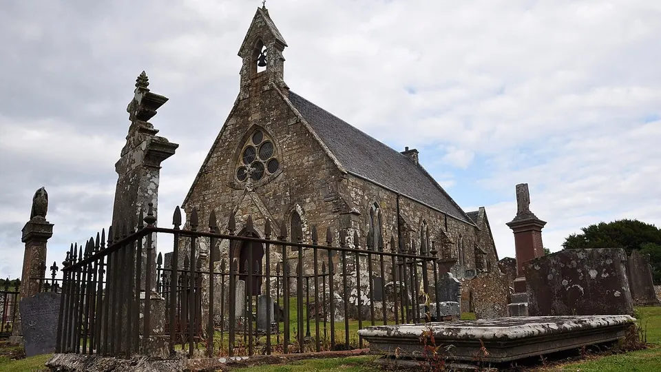 Isle of Arran destination photo: Scotland, Isle of Arran, Kilmory church
