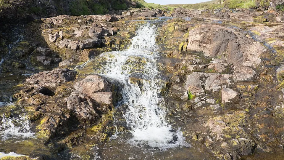 Isle of Skye destination photo: River Rha waterfall, Isle of Skye