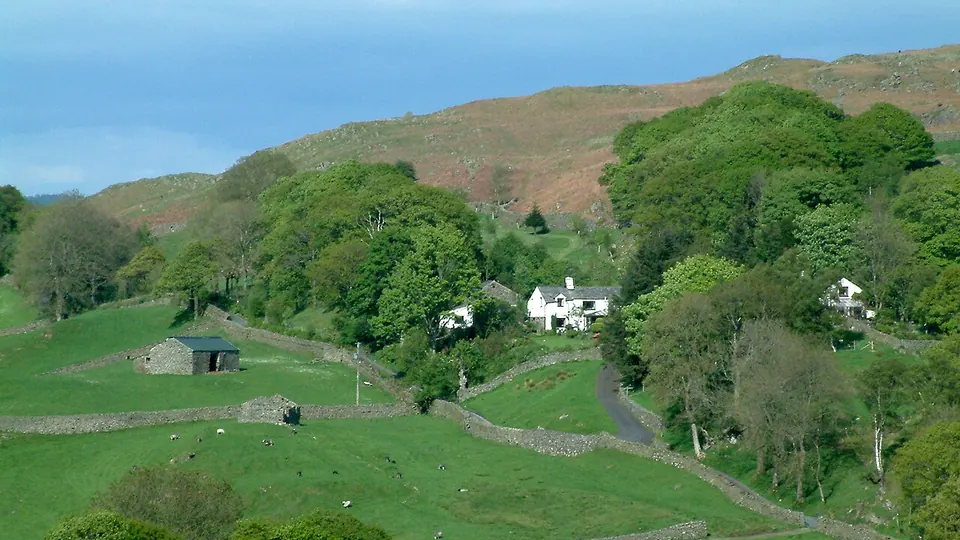 Lake District and Windermere destination photo: Lake District near Torver