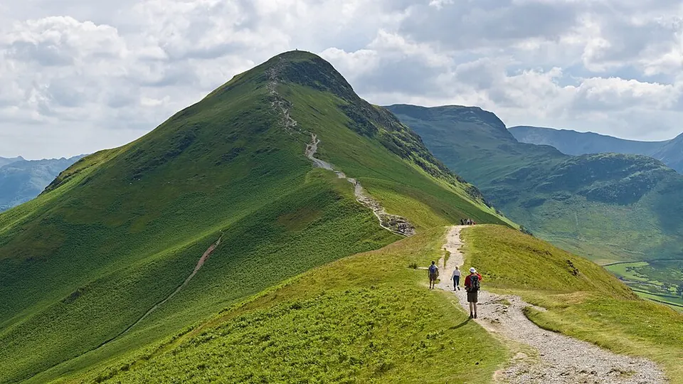 Lake District and Windermere destination photo: Catbells Northern Ascent, Lake District - June 2009