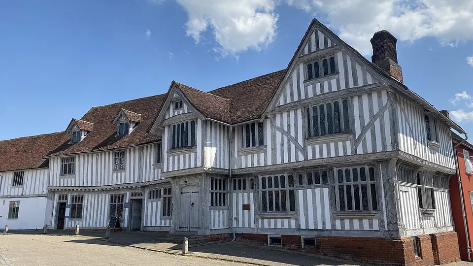 Lavenham destination photo: Lavenham Guildhall