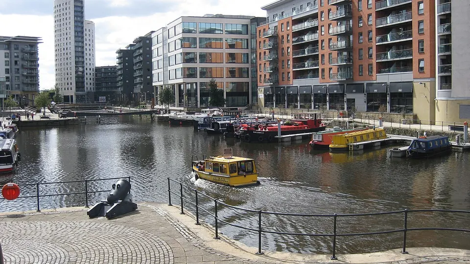 Leeds destination photo: Leeds Dock 11 August 2018 4