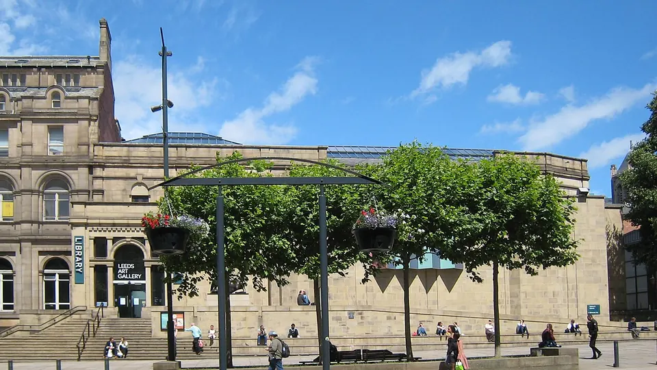 Leeds destination photo: Leeds Art Gallery 18 June 2018 2