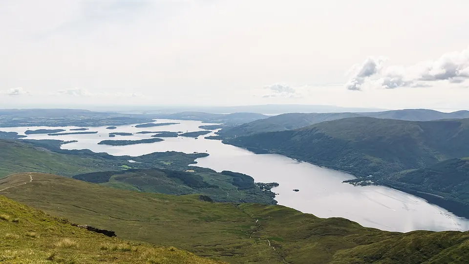 Loch Lomond destination photo: Loch Lomond, looking south from Ben Lomond summit