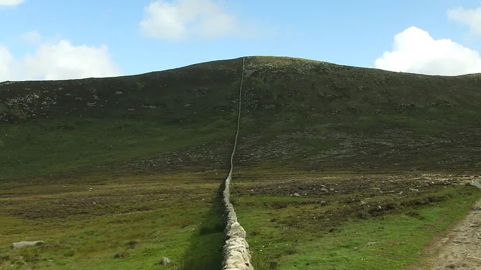Mourne Mountains destination photo: Mourne Wall 04