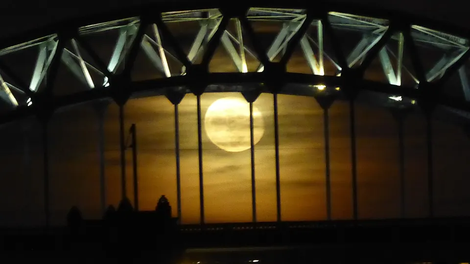 Newcastle destination photo: Moon & Tyne Bridge, Newcastle upon Tyne, DEcember 2015,