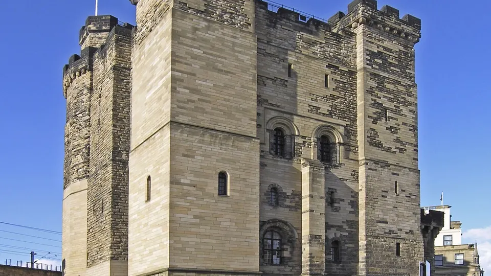 Newcastle destination photo: Newcastle schloss