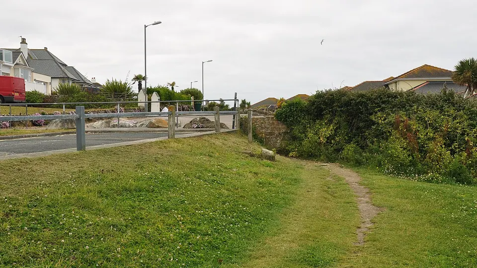 Newquay, Cornwall destination photo: South West Coast Path in Newquay (5705)