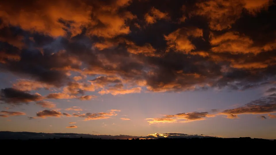 Peak District and Bakewell destination photo: 02 peak district Bakewell Sunset (601074437)