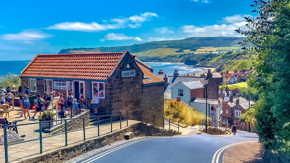 Robin Hoods Bay destination photo: Robin Hood’s Bay, Yorkshire (52874571583)