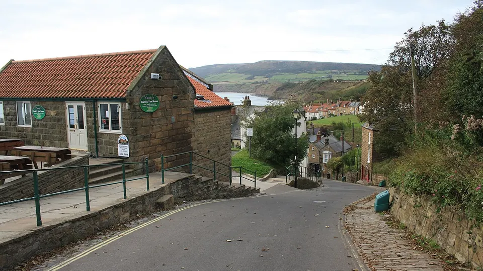 Robin Hoods Bay destination photo: Robin Hoods Bay 1 (Nigel Coates)