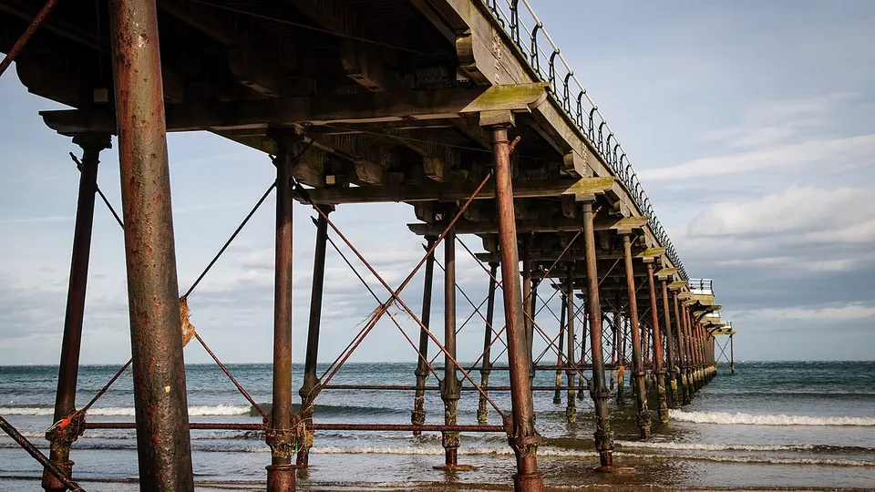 Saltburn-by-the-Sea destination photo: Saltburn Pier, Saltburn-by-the-Sea (13375237254)