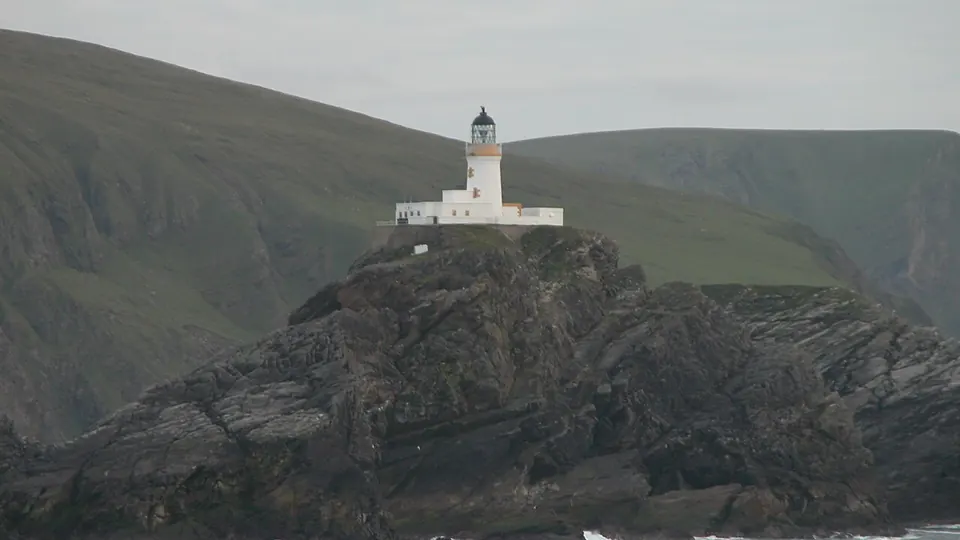 Shetland destination photo: Lighthouse Muckle Flugga.1
