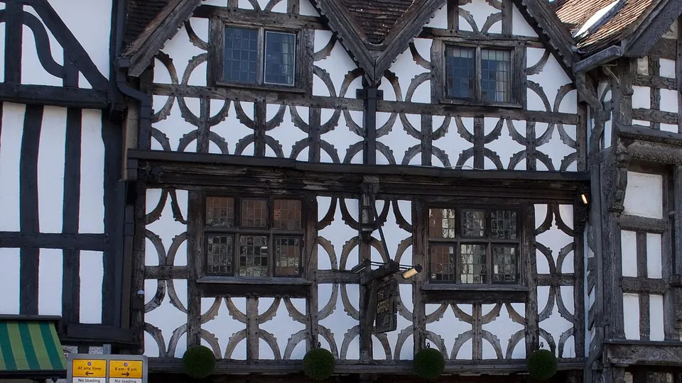 Stratford-upon-Avon destination photo: Garrick Inn (5664600887)