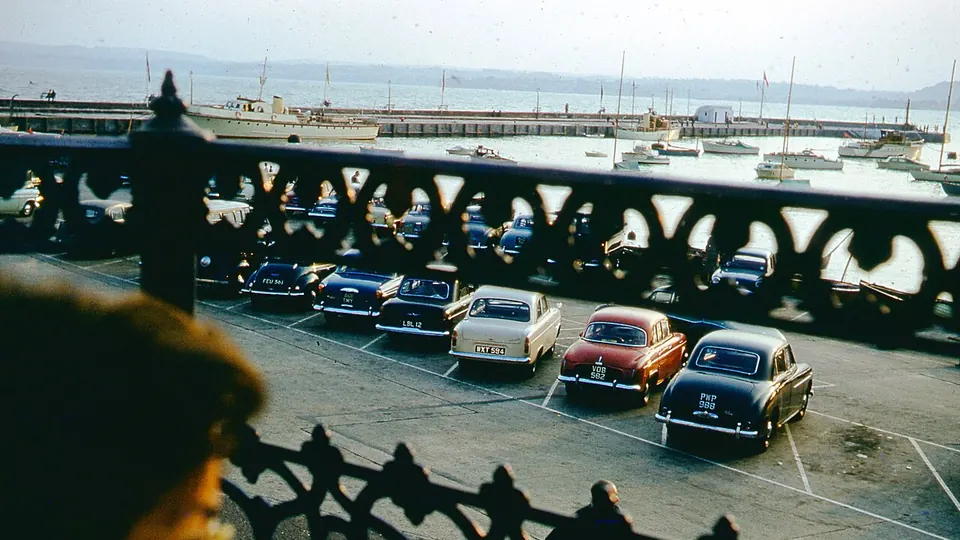 Torquay and the English Riviera destination photo: Harbour at Torquay with cars 1959