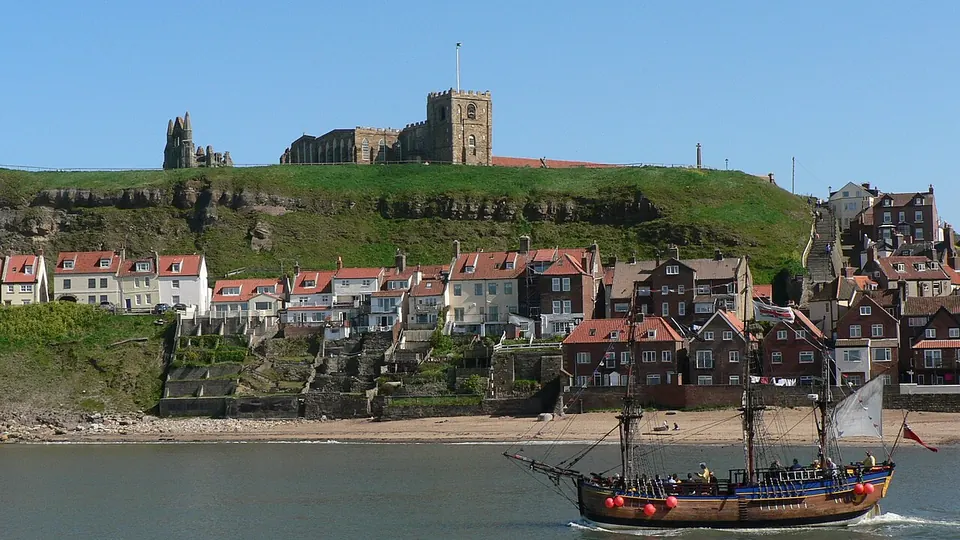 Whitby destination photo: Whitby Harbour, ship
