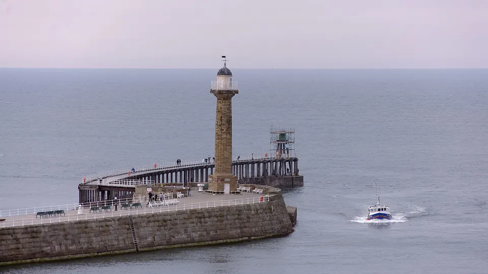 Whitby destination photo: Whitby MMB 31 Harbour